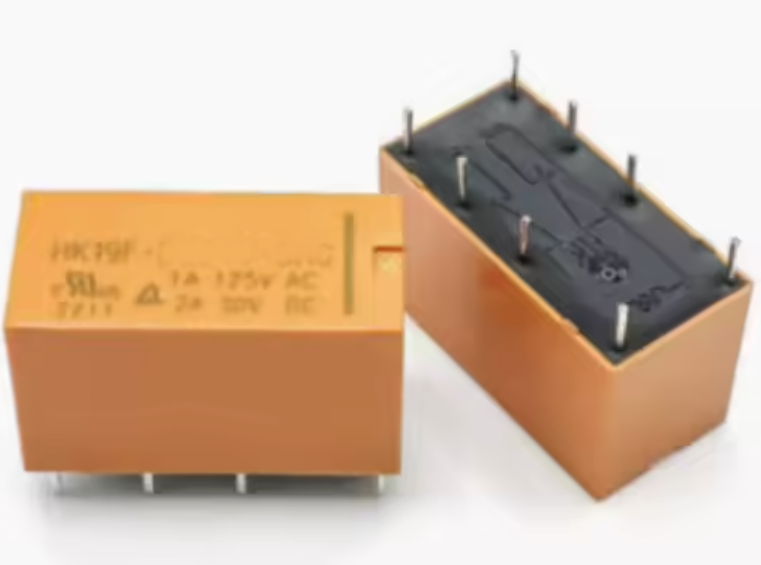 Mini relay 5V - HK19F